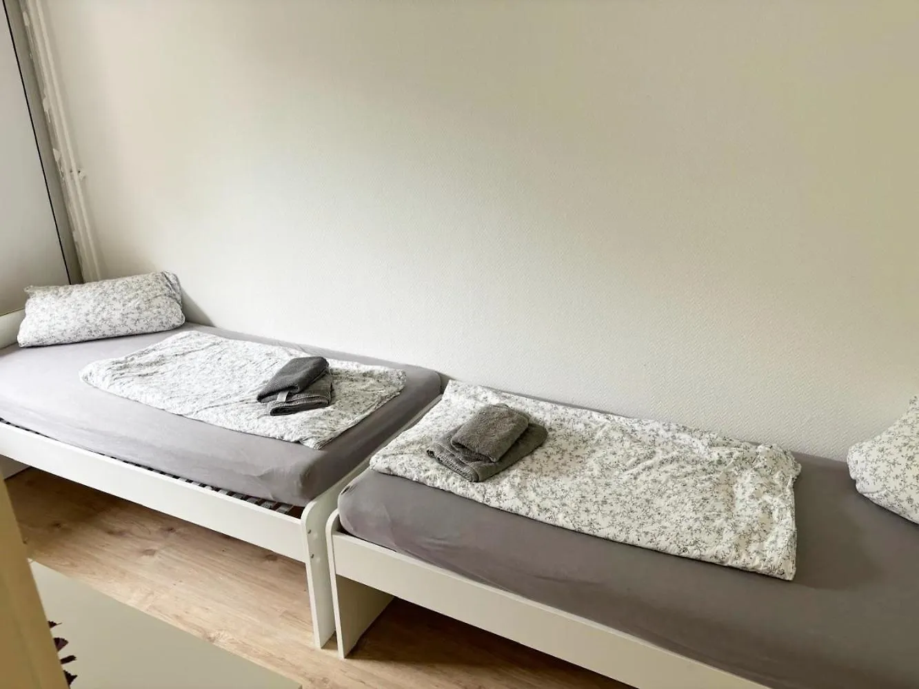 Apartment Monteurwohnung In Koeln-Kalk